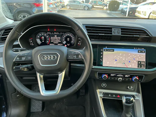 Audi Q3 35 TFSI S-TRONIC *** TOP AUSSTATTUNG ***