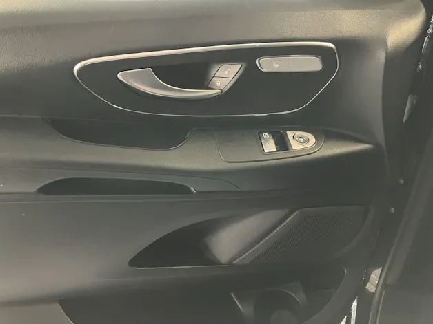 Mercedes-Benz Vito 116 CDI Tourer Family L 4MATIC