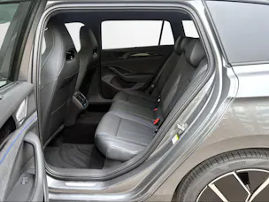 VW Passat Variant 2.0 TDI evo R-Line 4 Motion DSG