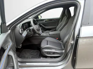 VW Passat Variant 2.0 TDI evo R-Line 4 Motion DSG