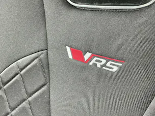 Škoda Octavia Combi 2.0 TSI 265 PS RS *** FACELIFT MODEL MIT ANHÄNGERKUPPLUNG ***