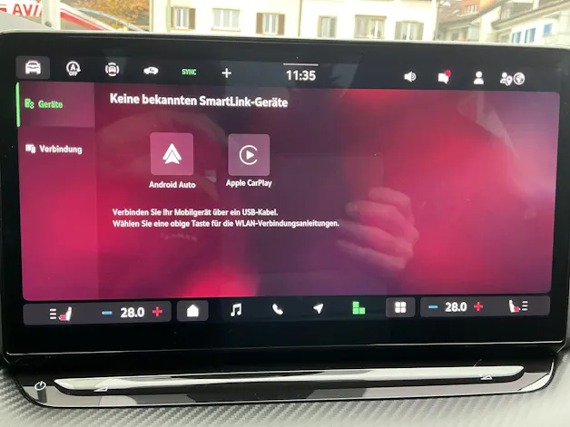 Škoda Octavia Combi 2.0 TSI 265 PS RS *** FACELIFT MODEL MIT ANHÄNGERKUPPLUNG ***