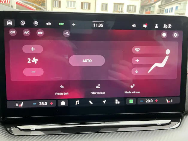 Škoda Octavia Combi 2.0 TSI 265 PS RS *** FACELIFT MODEL MIT ANHÄNGERKUPPLUNG ***