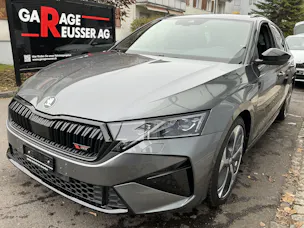 Škoda Octavia Combi 2.0 TSI 265 PS RS *** FACELIFT MODEL MIT ANHÄNGERKUPPLUNG ***