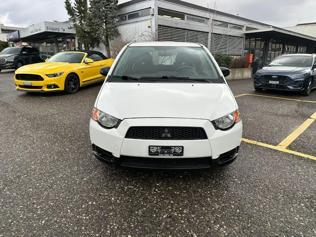 Mitsubishi Colt 1.1 12V Super Jubilé