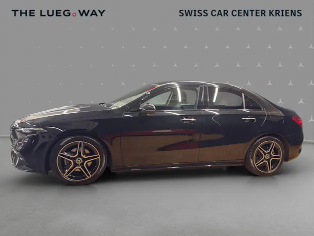Mercedes-Benz A 180 - AMG / Rückfahrkamera / Volldigitales Display / Sitzkomfort-Paket