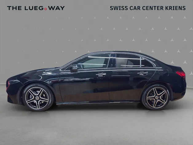 Mercedes-Benz A 180 - AMG / Rückfahrkamera / Volldigitales Display / Sitzkomfort-Paket