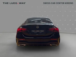 Mercedes-Benz A 180 - AMG / Rückfahrkamera / Volldigitales Display / Sitzkomfort-Paket