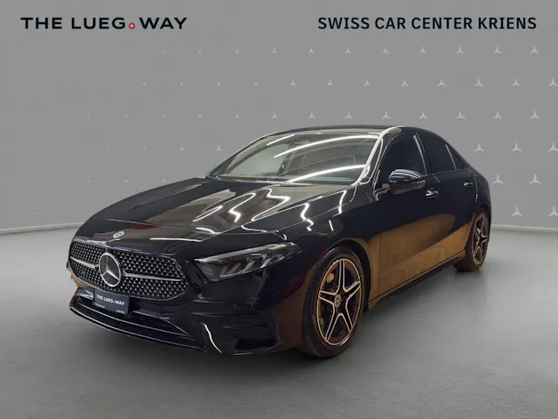Mercedes-Benz A 180 - AMG / Rückfahrkamera / Volldigitales Display / Sitzkomfort-Paket
