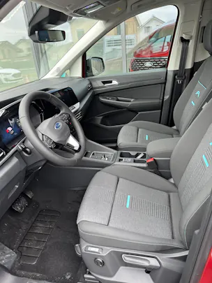 Ford TOURNEO CONNECT Grand 1.5 EcoB Active/PHEV/Aut.