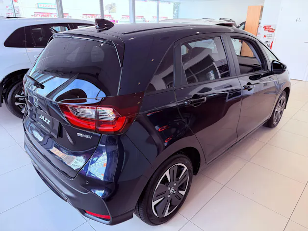 Honda Jazz 1.5i-MMD Advance E-CVT