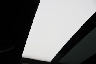 https://vehicle.imgix.net/4166372/f1dacdb1-3f15-433a-8405-8f1d1791b3c0.JPG