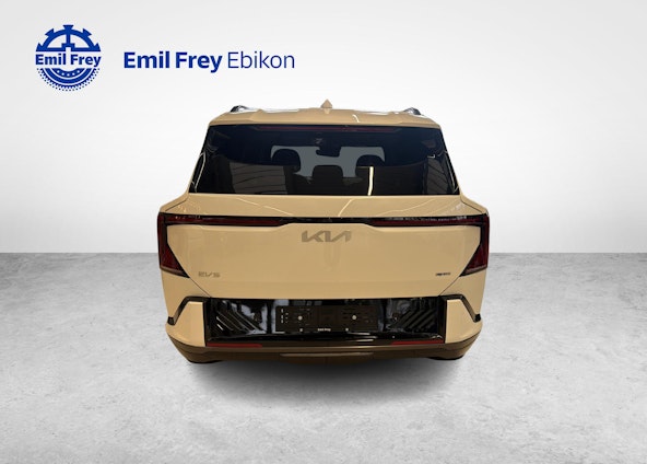 Vehicle image 3 Vehicle image 3