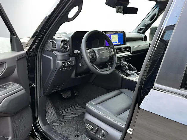 Toyota Land Cruiser 2.8 D 48V Invincible