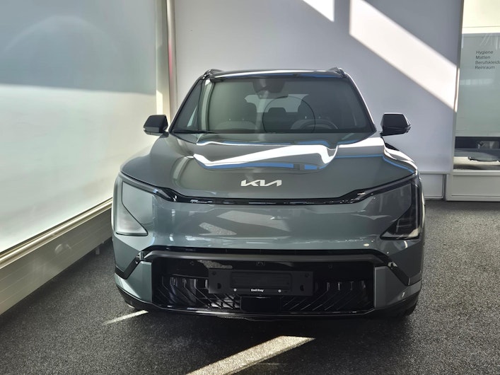 Vehicle image KIA EV5