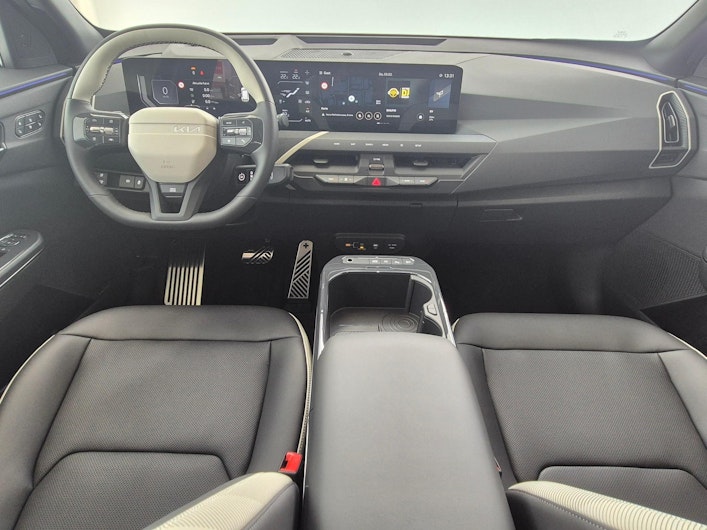 Vehicle image KIA EV5