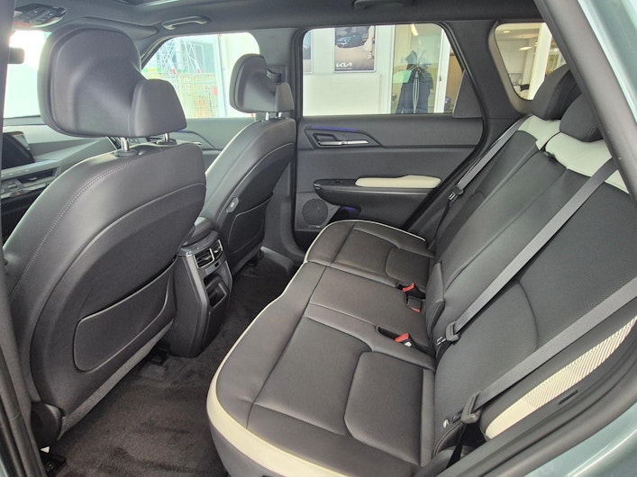 Vehicle image KIA EV5