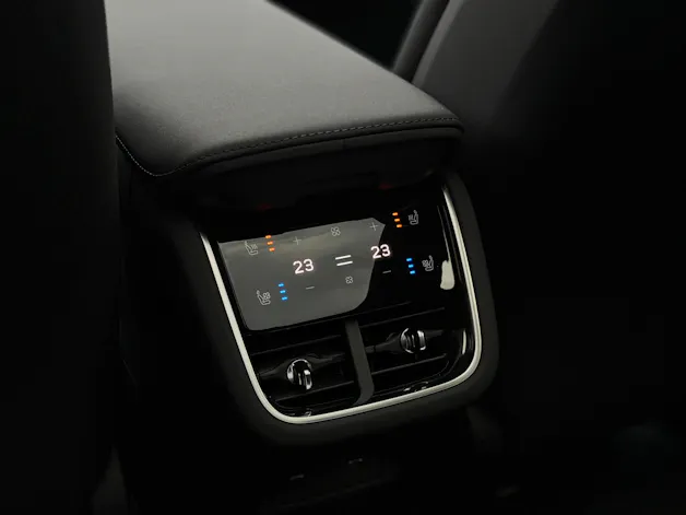 Volvo ES90 Ultra
