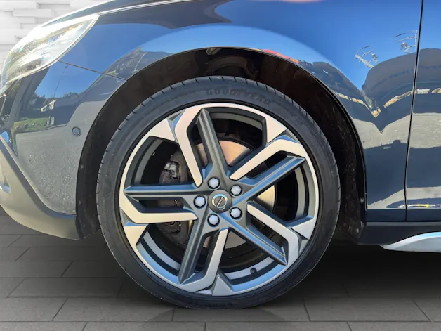 Volvo V40 CC 2.0 T4 Lyx AWD S/S