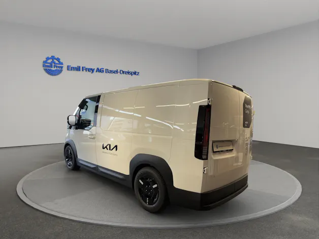 Kia PV5 Cargo 71.2 kWh Plus