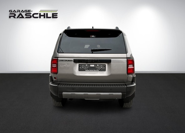 Vehicle image 4 Vehicle image 4