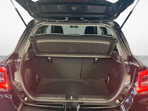 Fahrzeugbild SUZUKI Swift 1.2 Sakura Hybrid 4x4