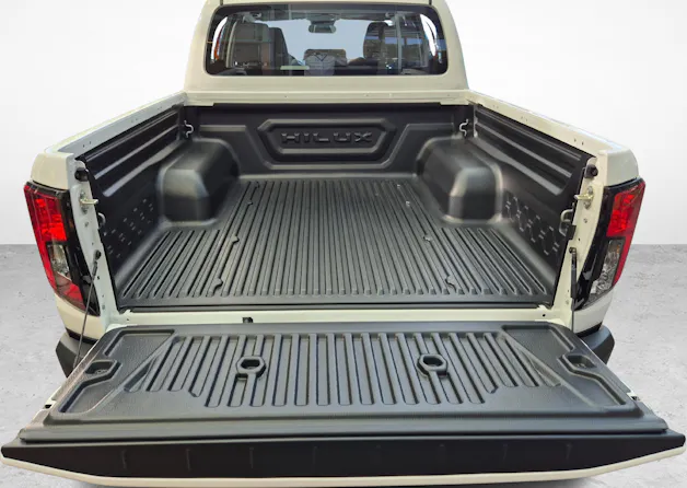 Toyota Hilux Double Cab.-Pick-up 59KWh Comfort - Nutzlast ca. 715kg, Anhängelast ca 1600kg, Reichweite bis 380km