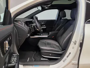 MERCEDES-BENZ EQA 350 4Matic AMG Line Swiss Star