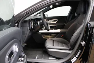 Mercedes-Benz CLA 220 4Matic AMG Line
