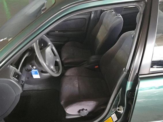 Vehicle image 8 Vehicle image 8