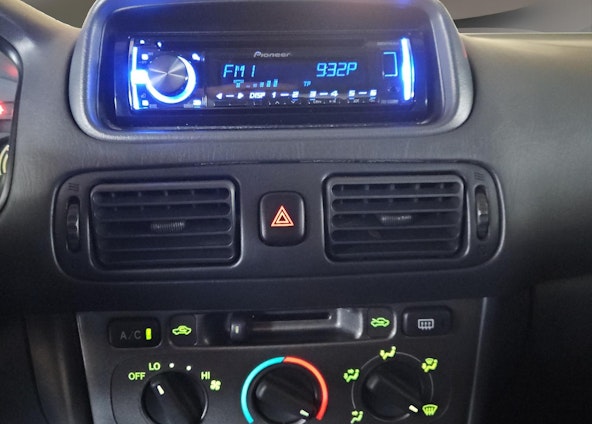 Vehicle image 15 Vehicle image 15