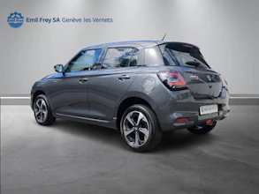 https://vehicle.imgix.net/4166570/cac2de3c-ff84-4706-b1a0-a4b6a1deb837.jpg