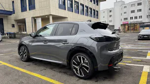 Peugeot 208 1.2 Hybrid 145 GT