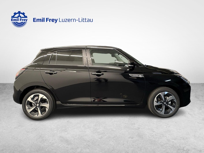 Vehicle image SUZUKI SWIFT