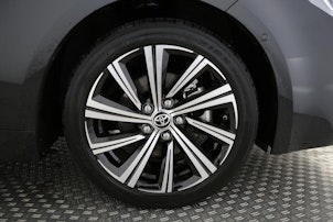 Vehicle image TOYOTA Corolla 2.0 HSD Trend