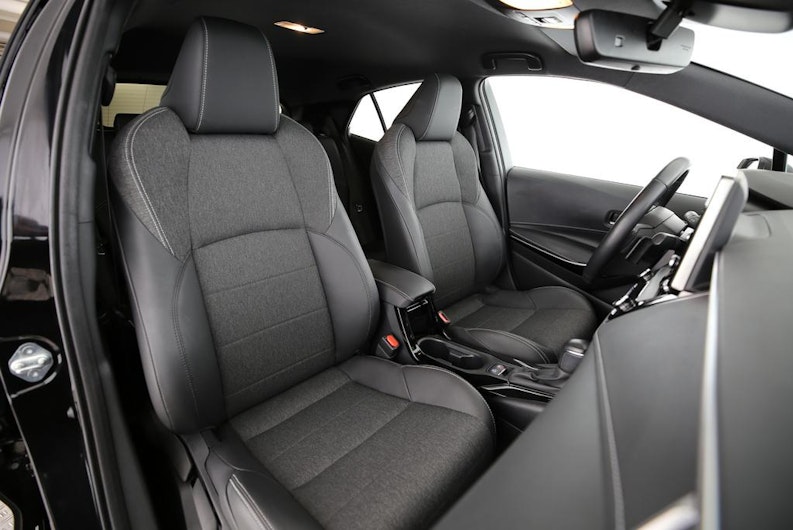 Vehicle image TOYOTA COROLLA