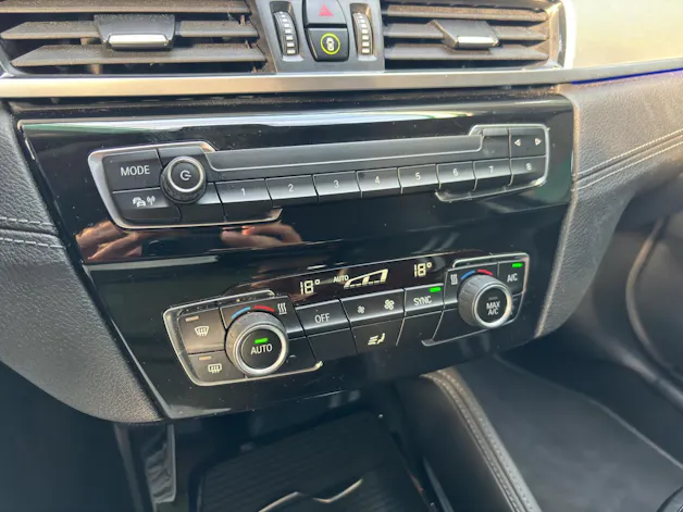 BMW X1 18i sDrive