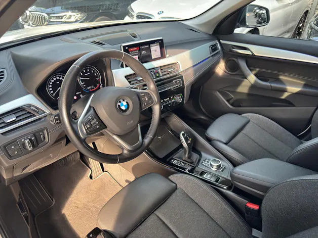 BMW X1 18i sDrive