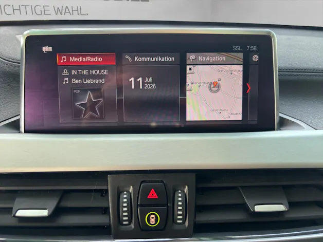 BMW X1 18i sDrive