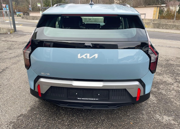 Vehicle image 3 Vehicle image 3