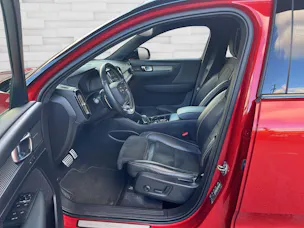Volvo XC40 2.0 T5 R-Design AWD