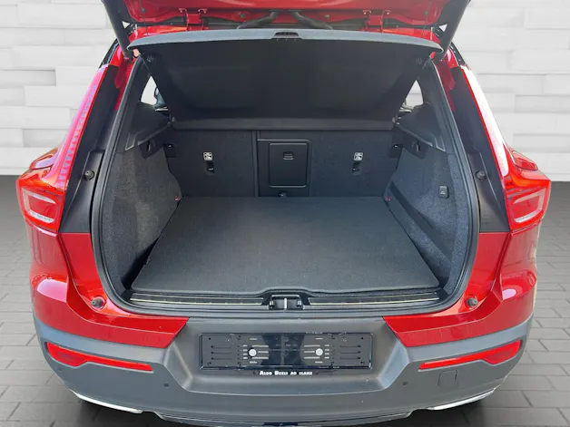 Volvo XC40 2.0 T5 R-Design AWD