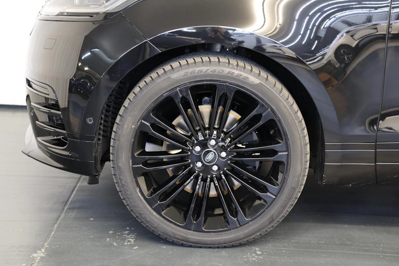 Fahrzeugbild LAND ROVER RANGE ROVER VELAR