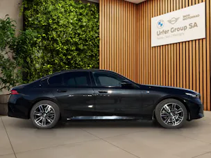 BMW 530e xDrive Steptronic (CH)