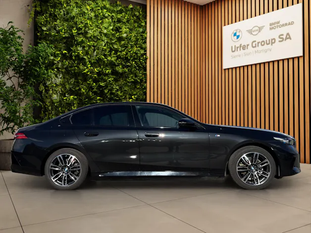 BMW 530e xDrive Steptronic (CH)