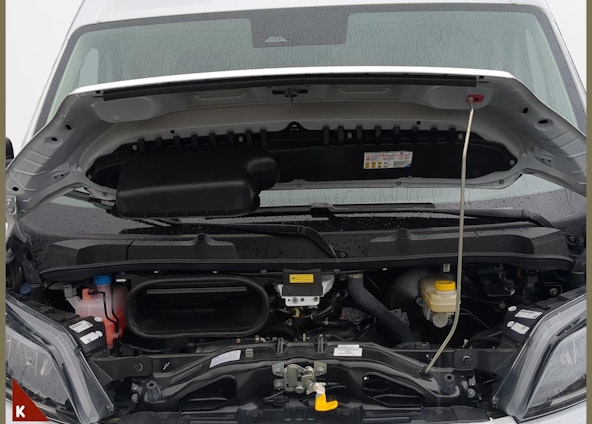 Vehicle image 15 Vehicle image 15