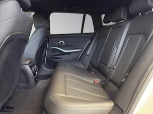 BMW 330d xDrive  Touring M-SportPaket