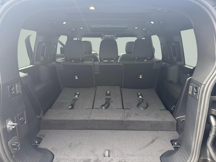 Vehicle image LAND ROVER DEFENDER