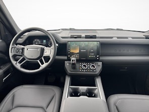Vehicle image LAND ROVER Defender 130 3.0 D I6 X-Dynamic SE
