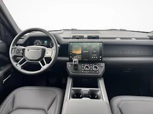 Land Rover Defender 130 3.0 D I6 X-Dynamic SE